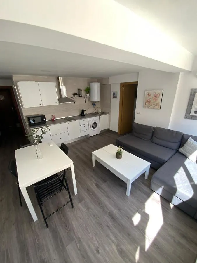 Goya Apartamentos Malaga 0*,